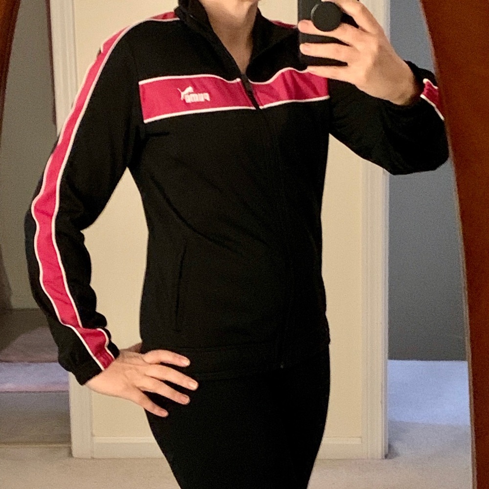 **Final Sale!** PUMA lightweight athletic jacket!